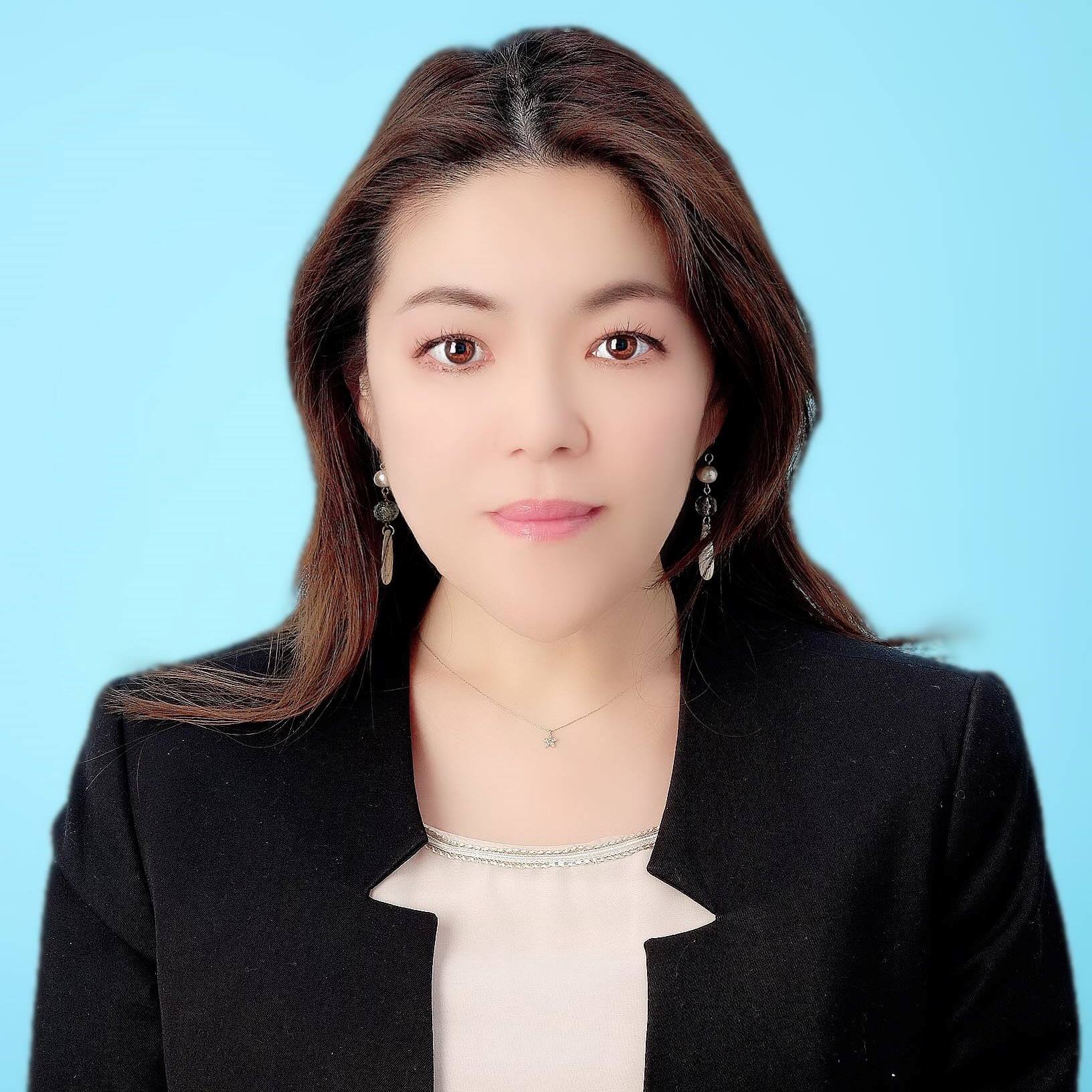 塚田ヤスコ ネイルスクールヴィクトワール